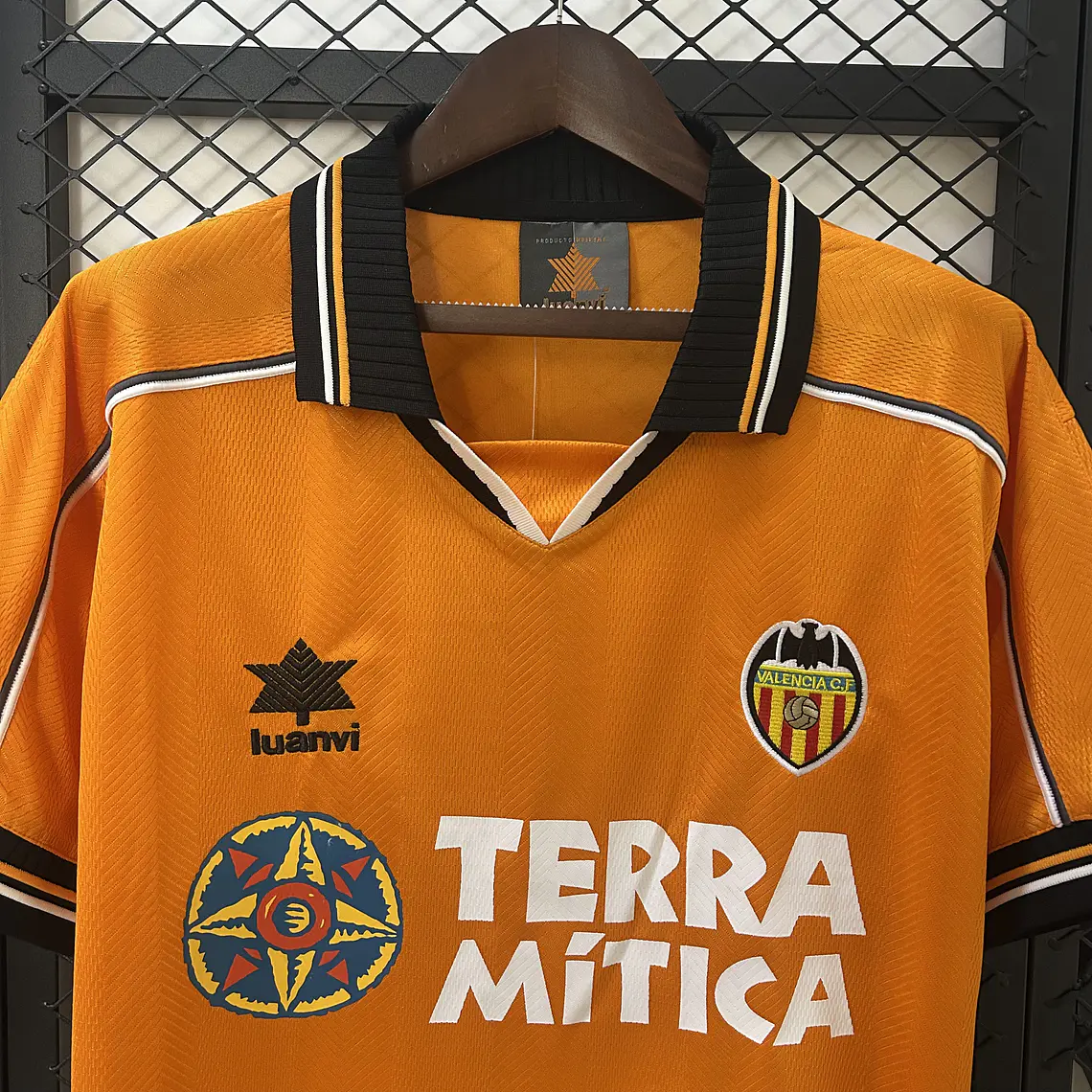 Valencia Away 99/00 3