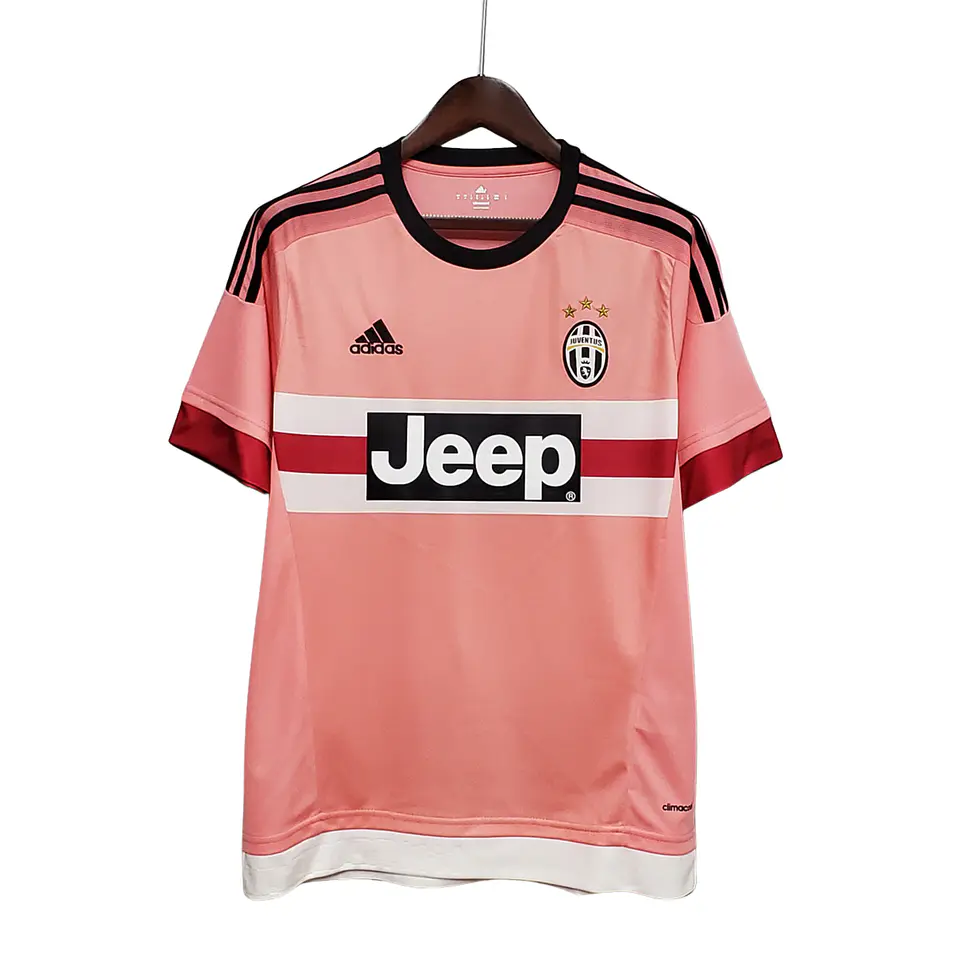 Juventus Away 15/16 1