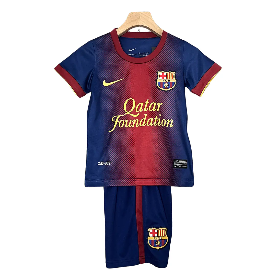 Barcelona Home 12/13 Kit Criança 1