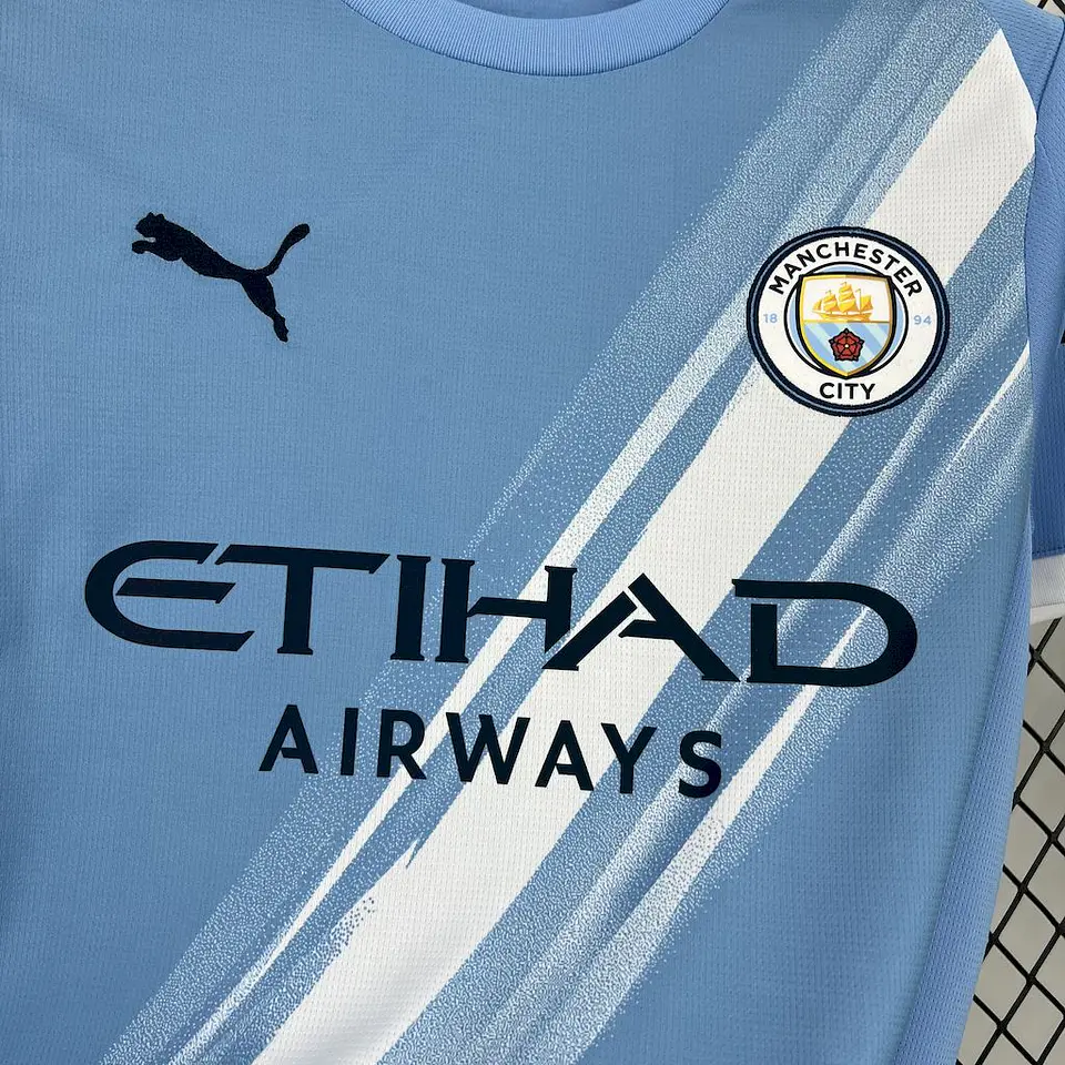 Manchester City Home 25/26 4