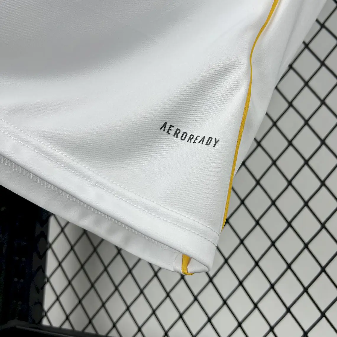 Real Madrid Home 25/26 11