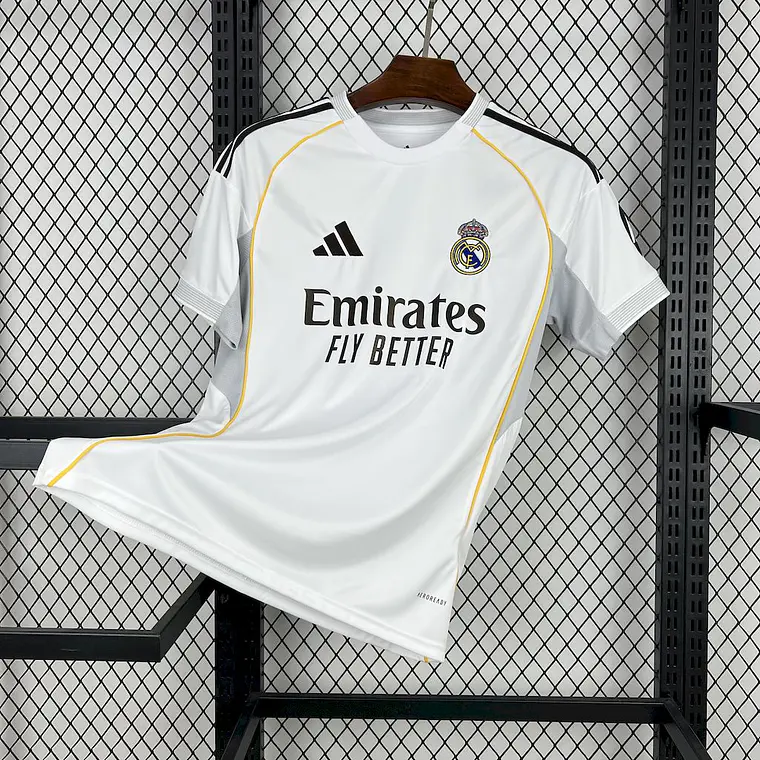 Real Madrid Home 25/26 4