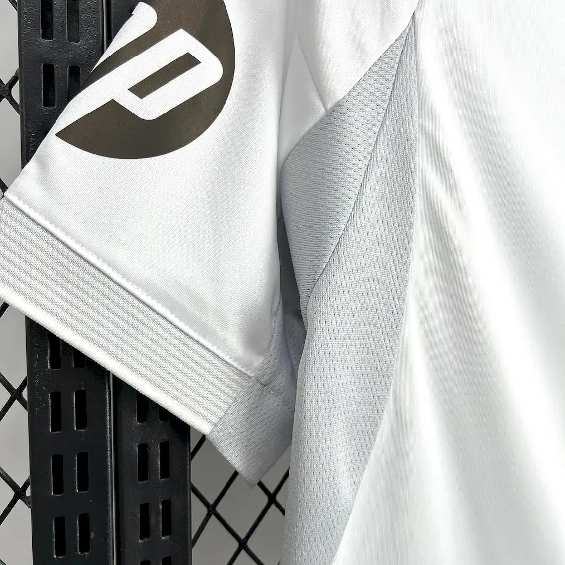 Real Madrid Home 25/26 10