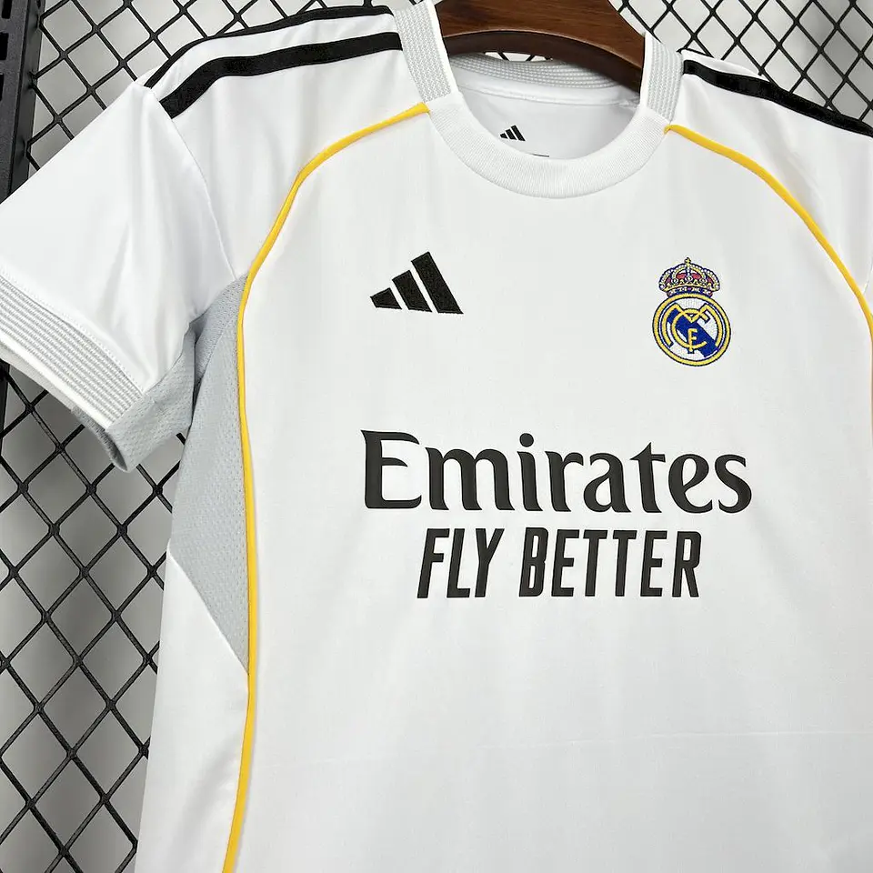 Real Madrid Home 25/26 Kit Criança 6