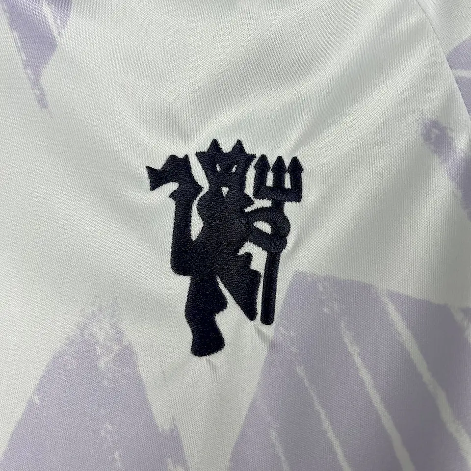 Manchester United Away 25/26 6