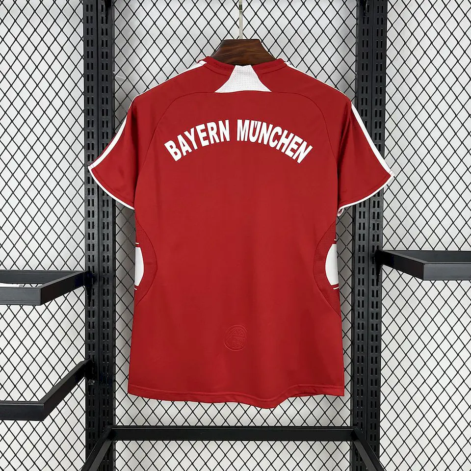 Bayern Home 07/08 3