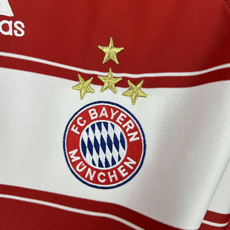 Bayern Home 07/08 5