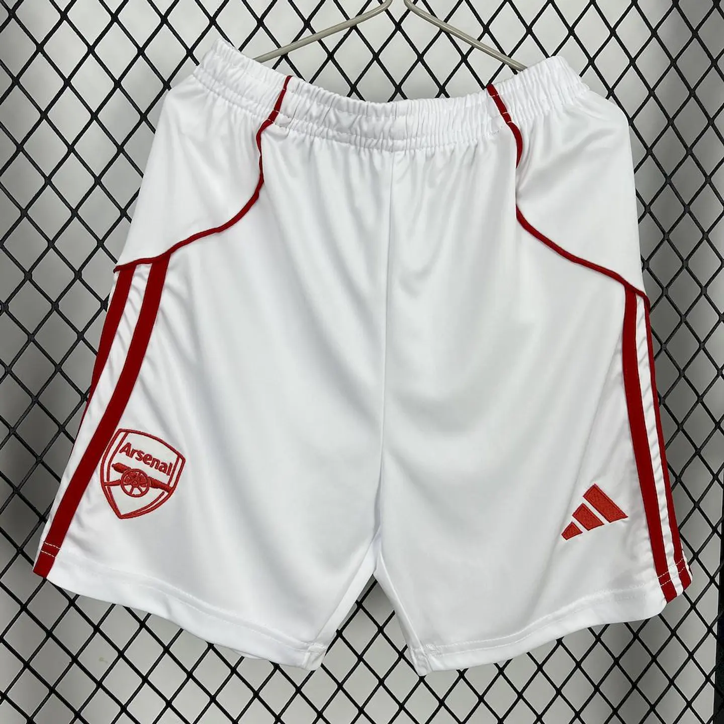 Arsenal Home 25/26 Kit Criança 8
