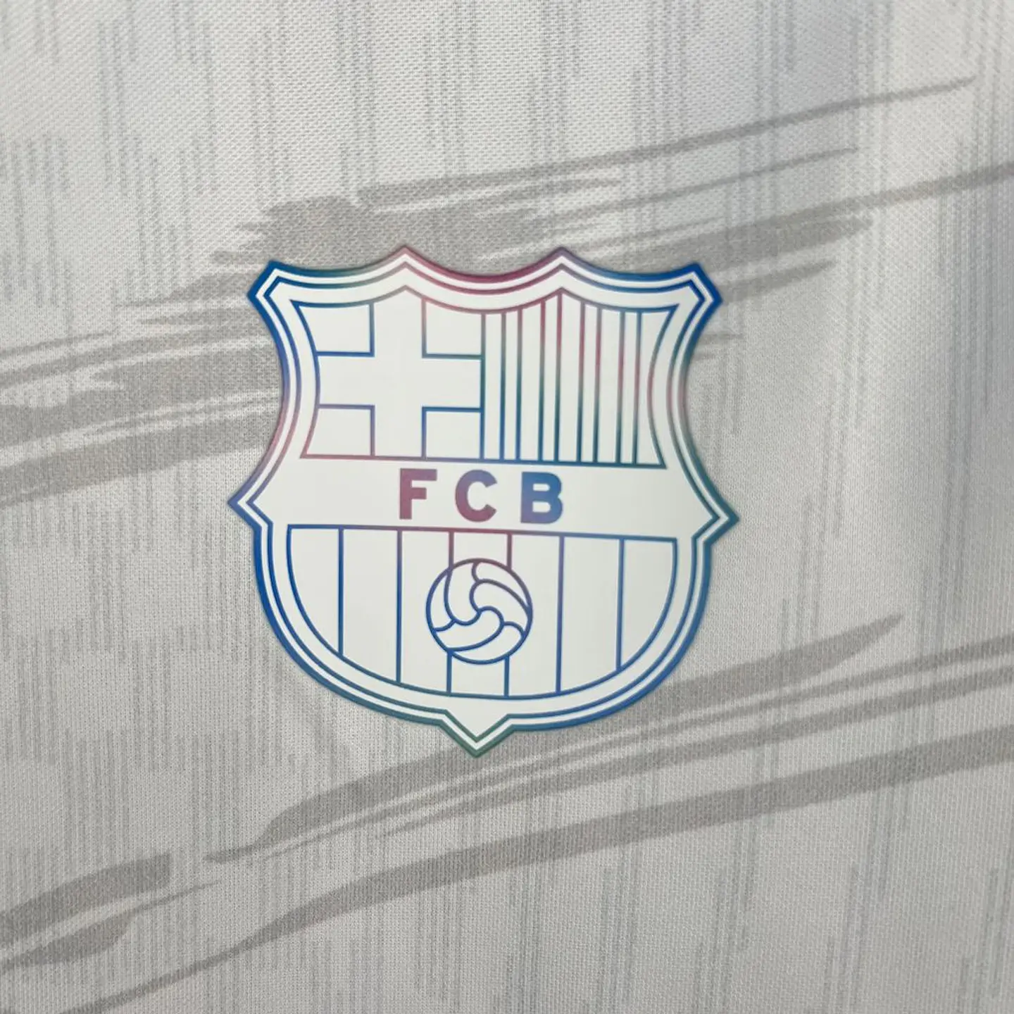 Barcelona Especial Branca 25/26 5