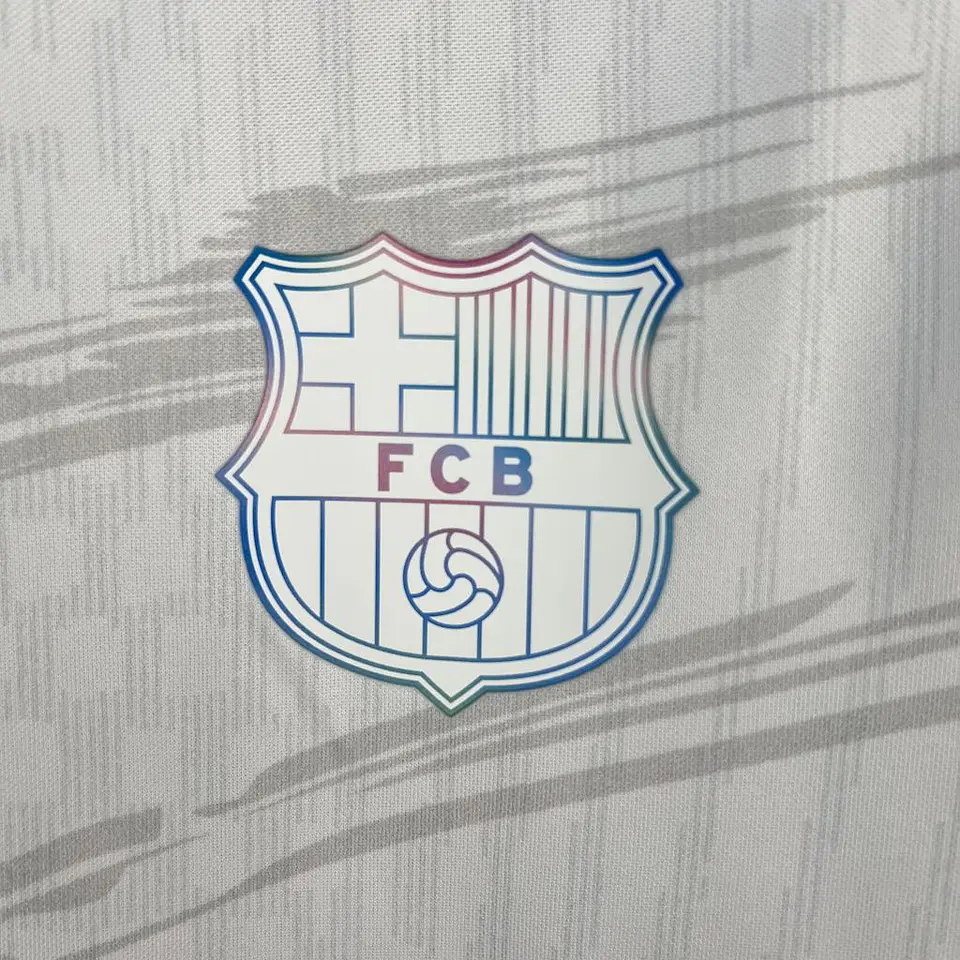 Barcelona Especial Branca 25/26 5