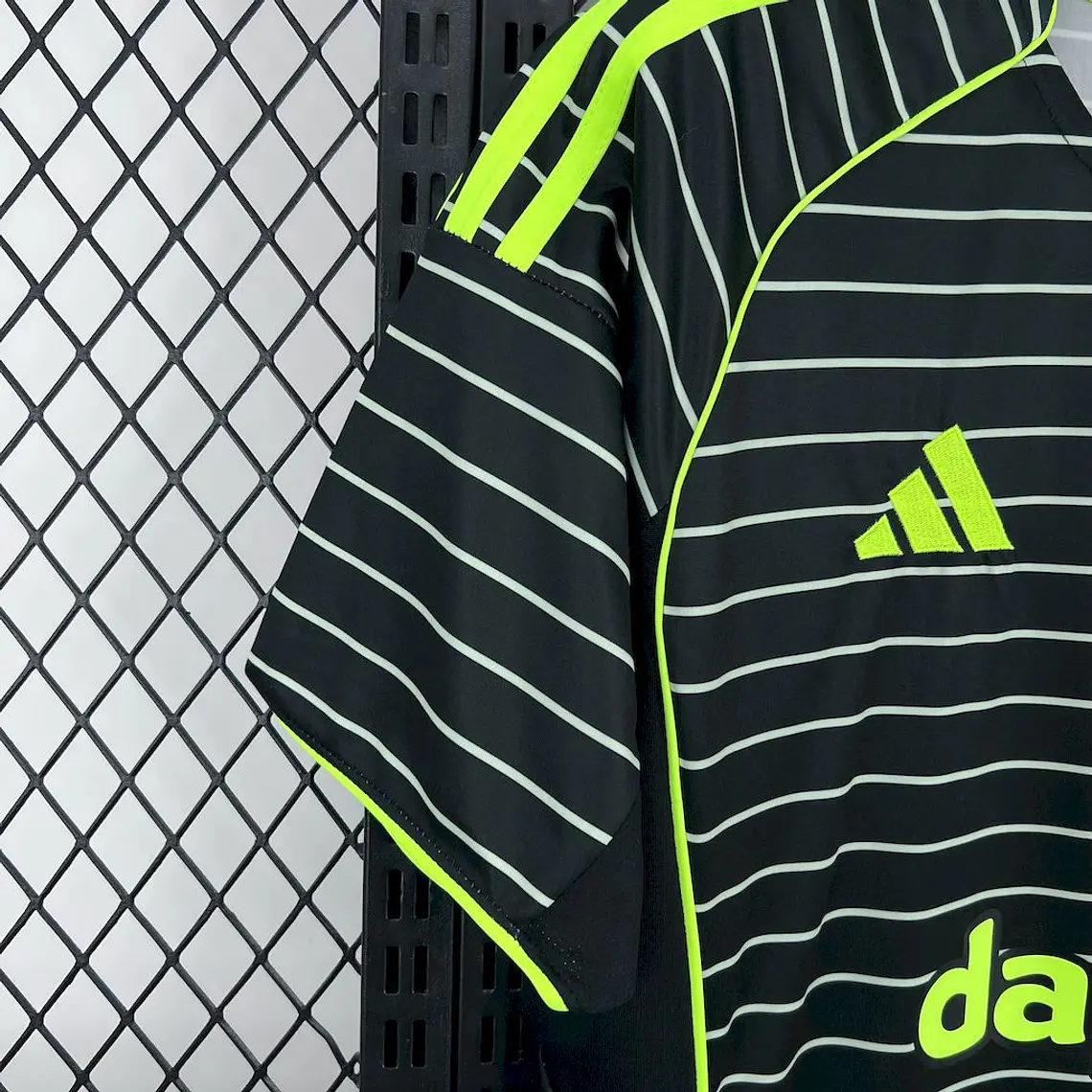 Celtic Away 25/26 8