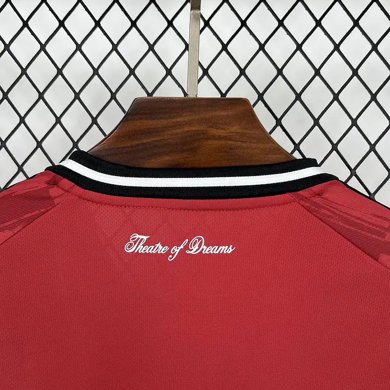 Manchester United Home 25/26 8