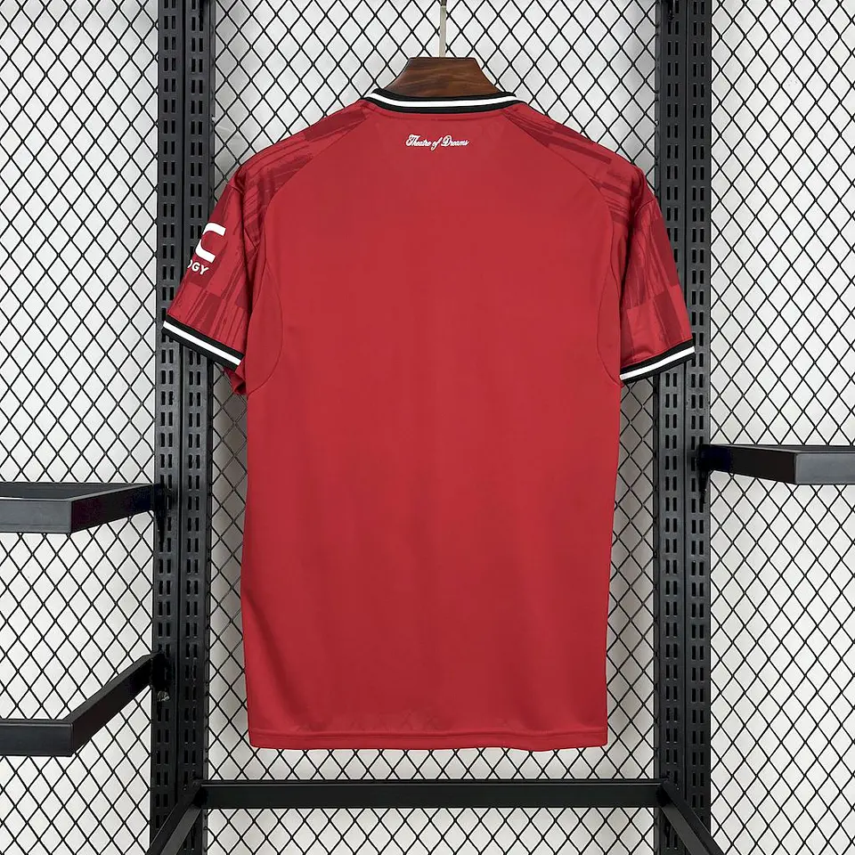 Manchester United Home 25/26 3