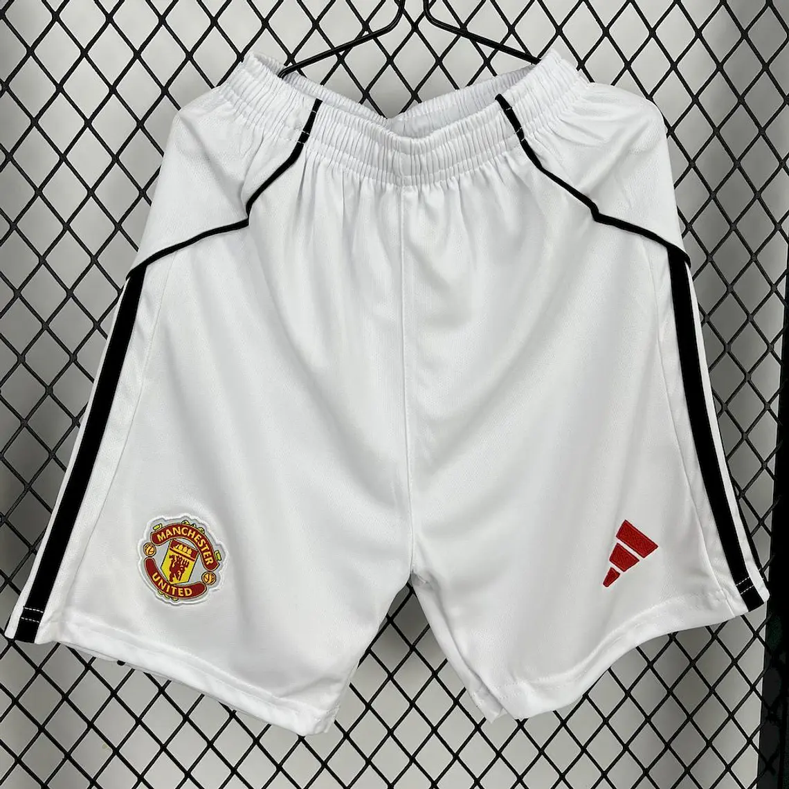 Manchester United Home 25/26 Kit Criança 8