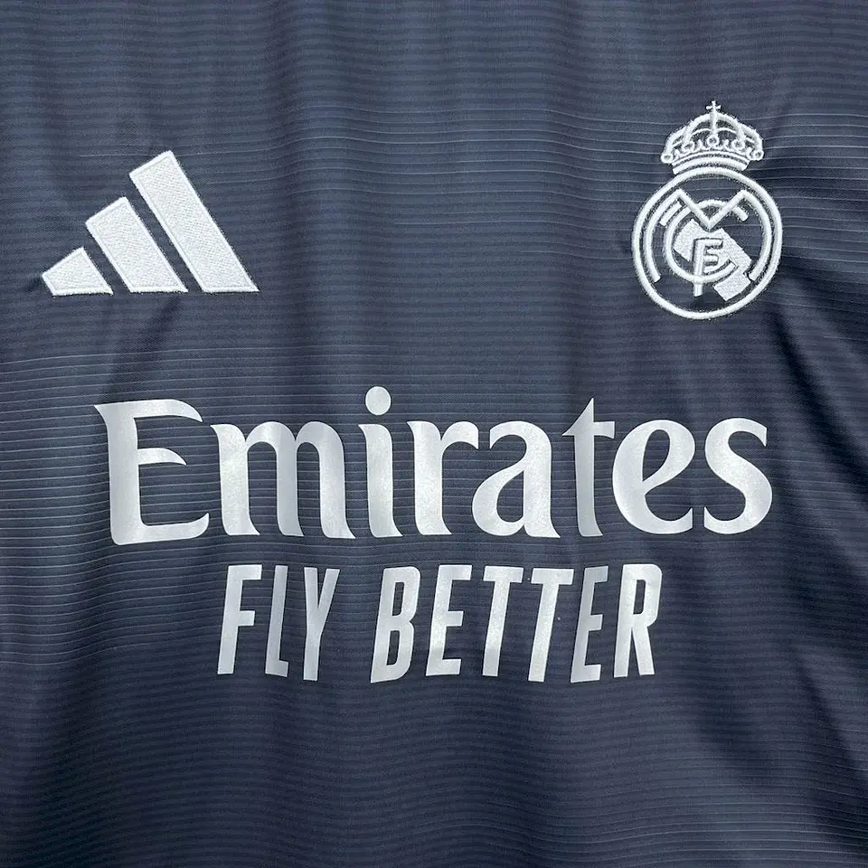 Real Madrid Away 25/26 Manga Longa 5
