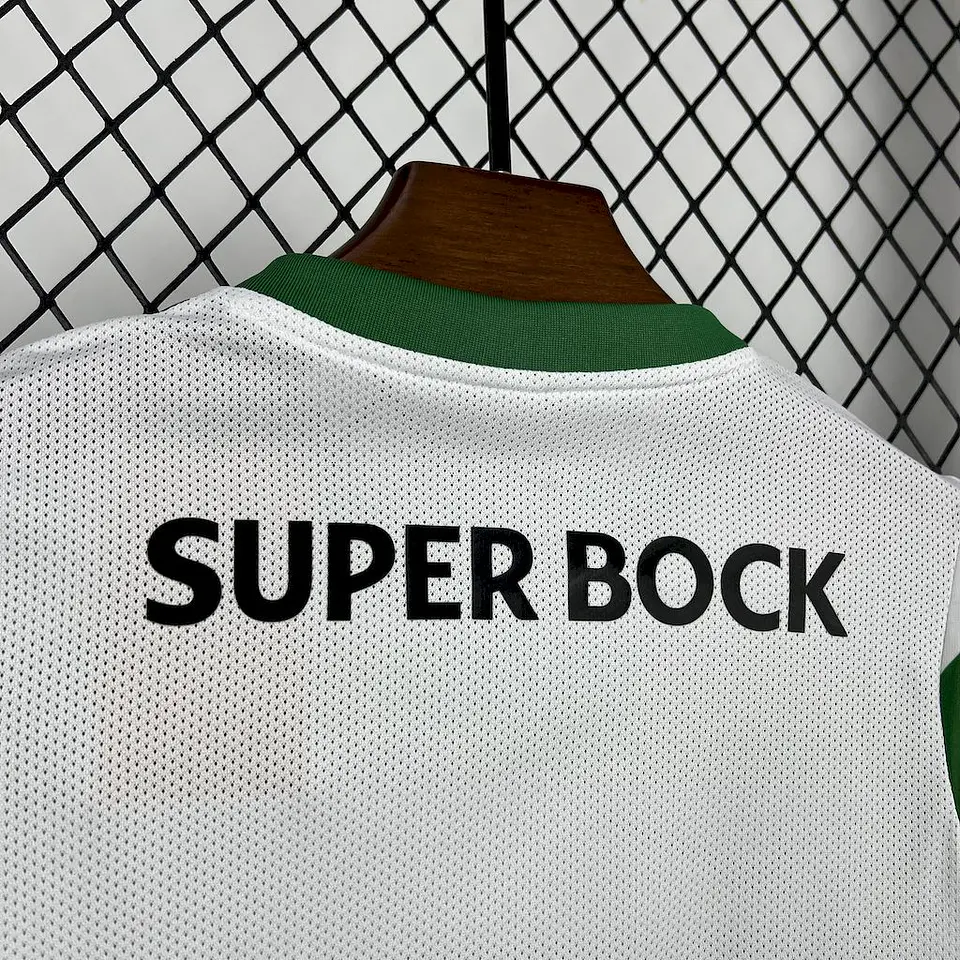 Sporting Home 25/26 Kit-Criança 9