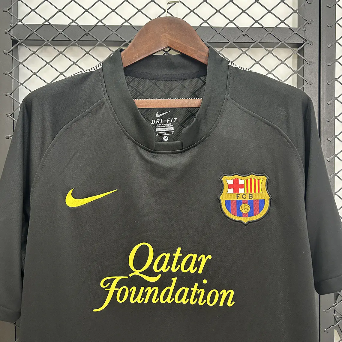 Barcelona Away 11/12 4