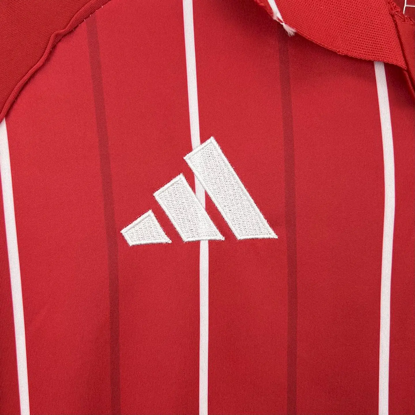 Nottingham Forest Home 25/26 8