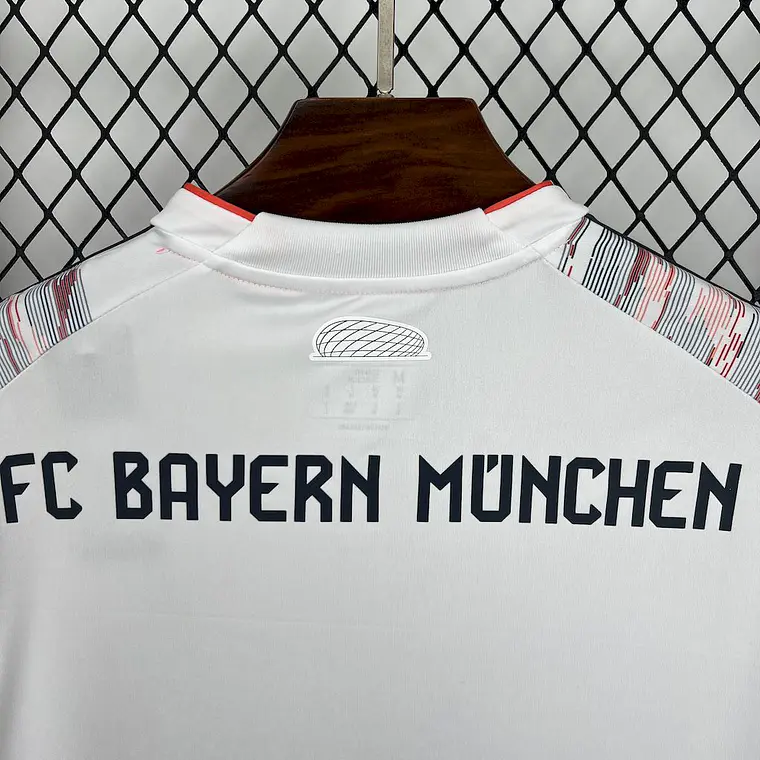 Bayern Away 25/26 8