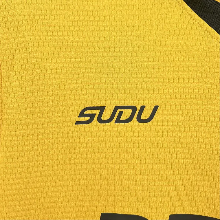 Wolves Home 25/26 8