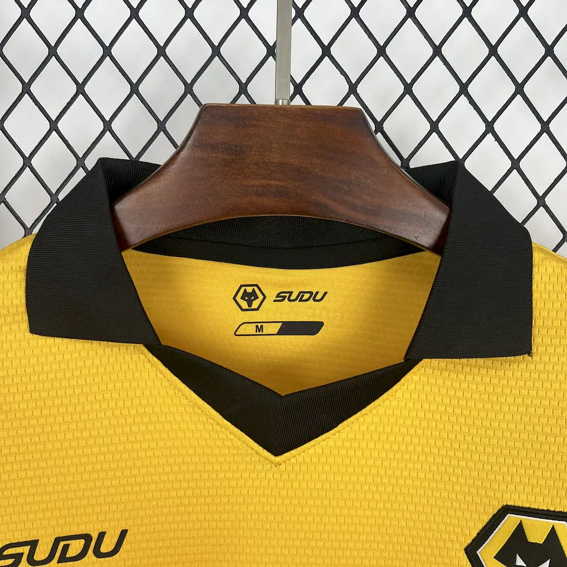 Wolves Home 25/26 4