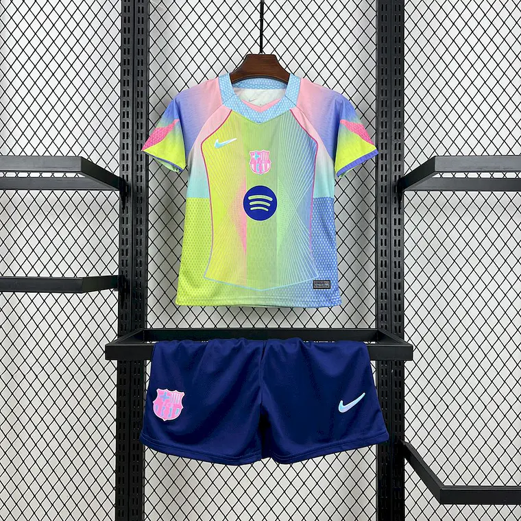 Barcelona Especial Colors 25/26 Kit Criança 1
