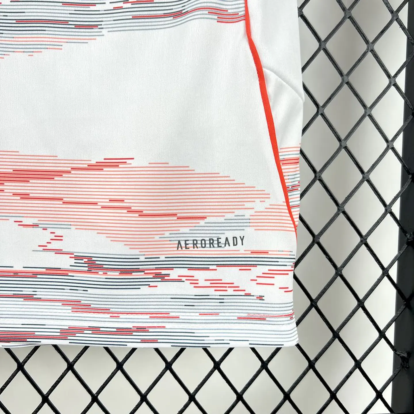 Bayern Away 25/26 Kit Criança 10