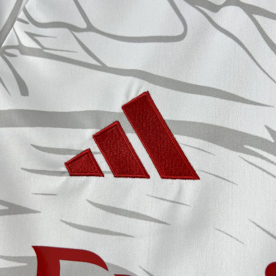 Benfica Especial Concept 25/26 6