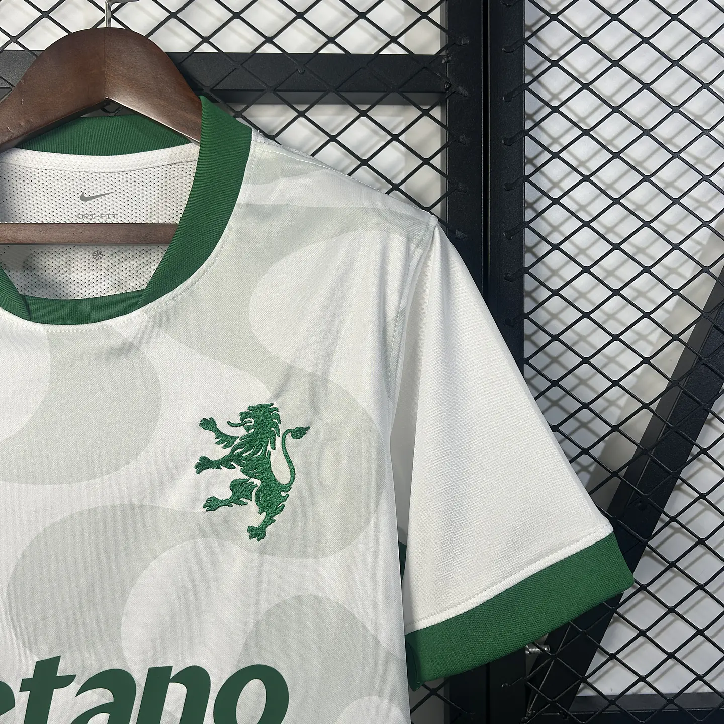 Sporting Away 25/26 6