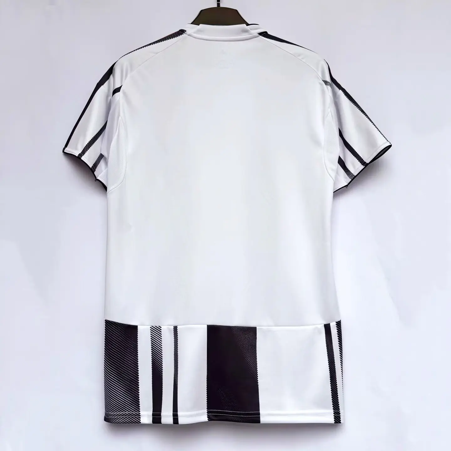 Juventus Home 25/26 3