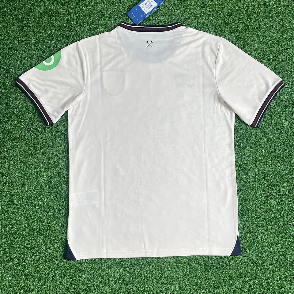 West Ham Away 25/26 3