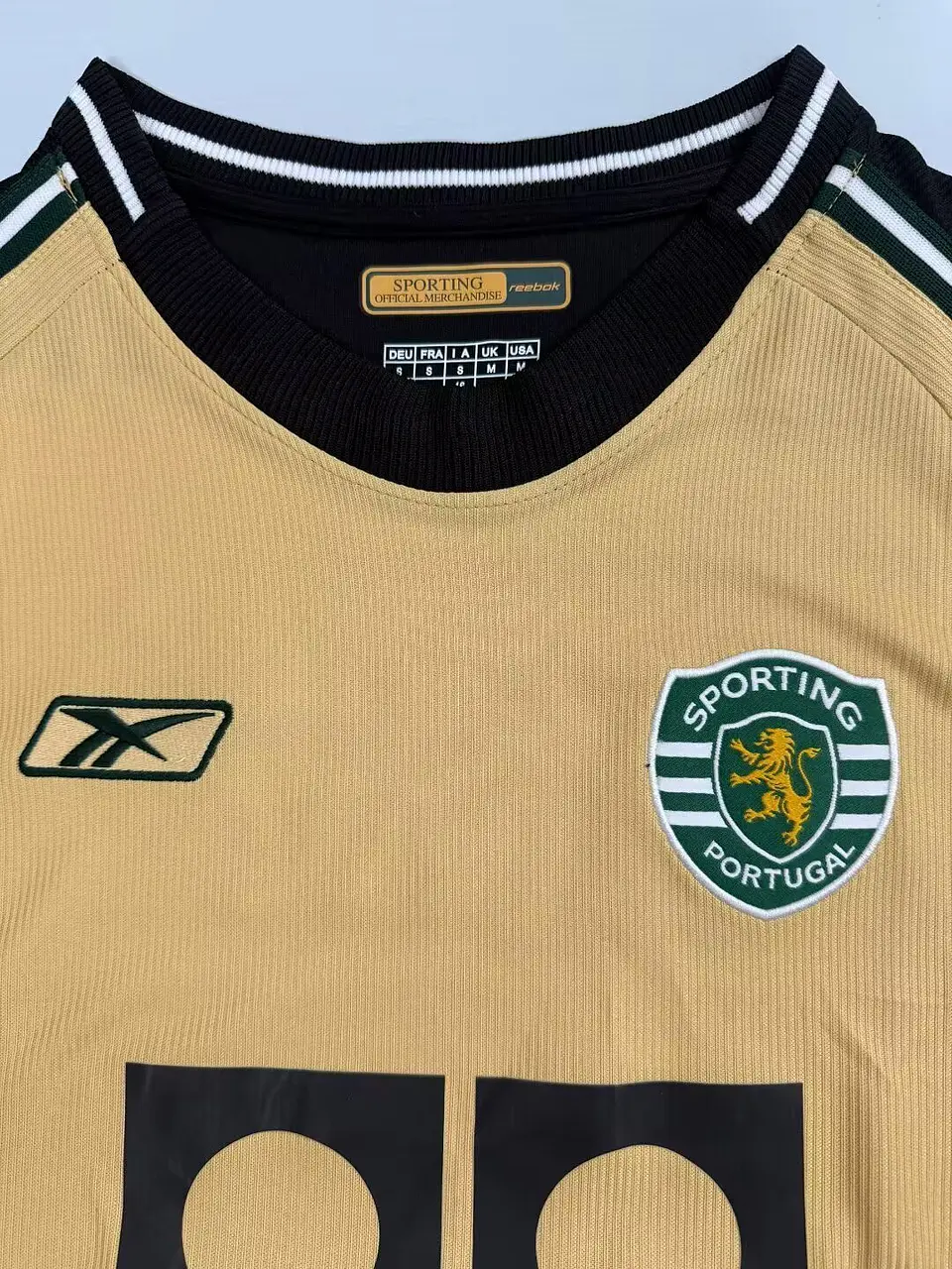 Sporting Away 03/04 3