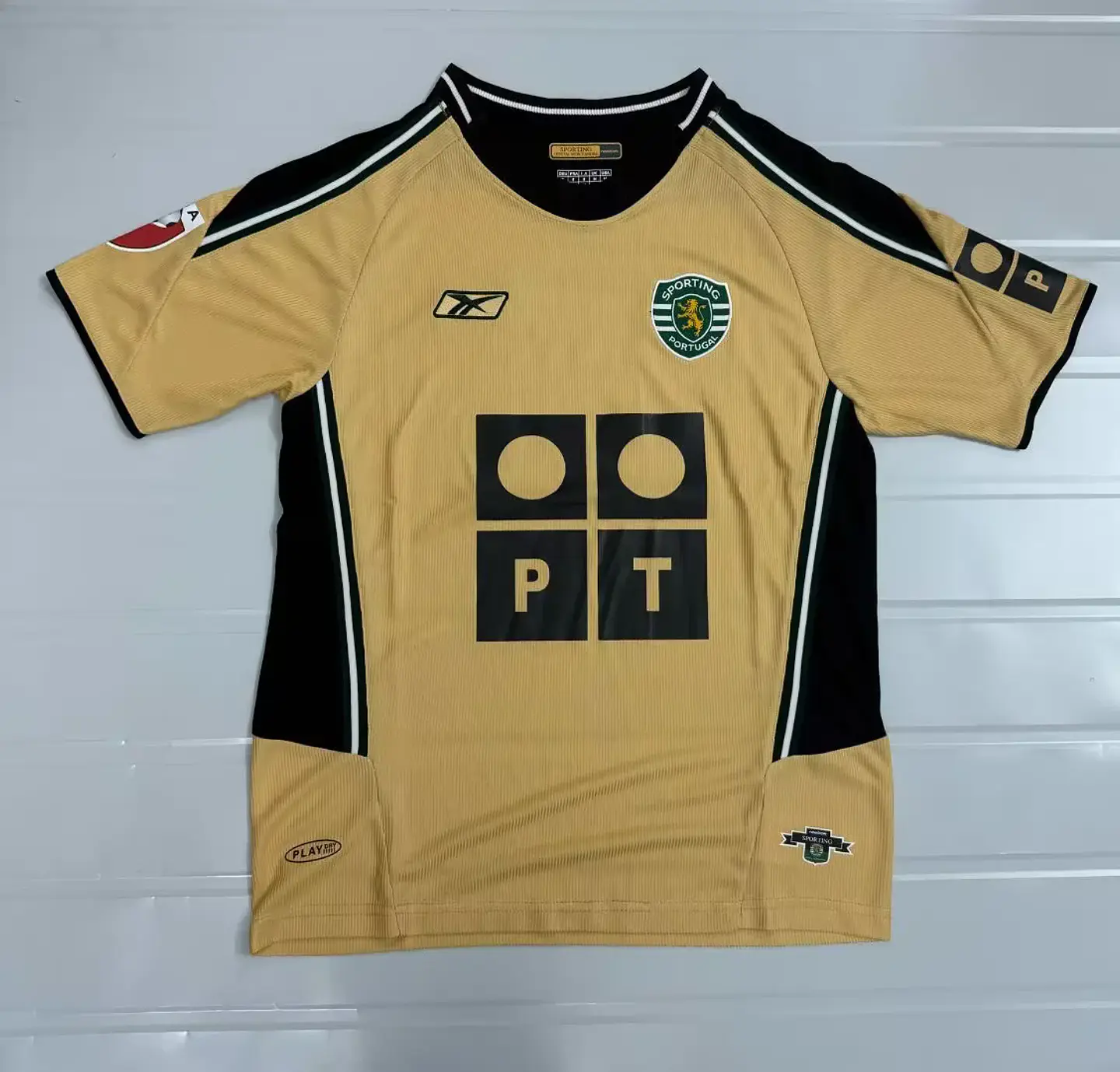 Sporting Away 03/04 2