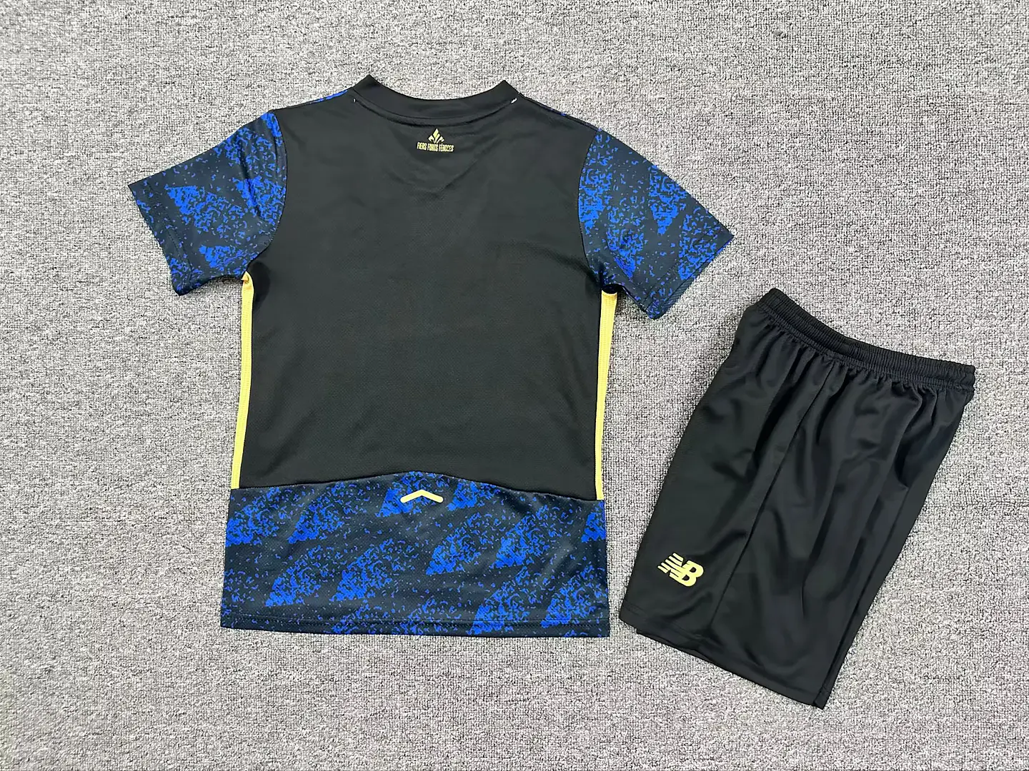 Lille Third 25/26 Kit-Criança 3