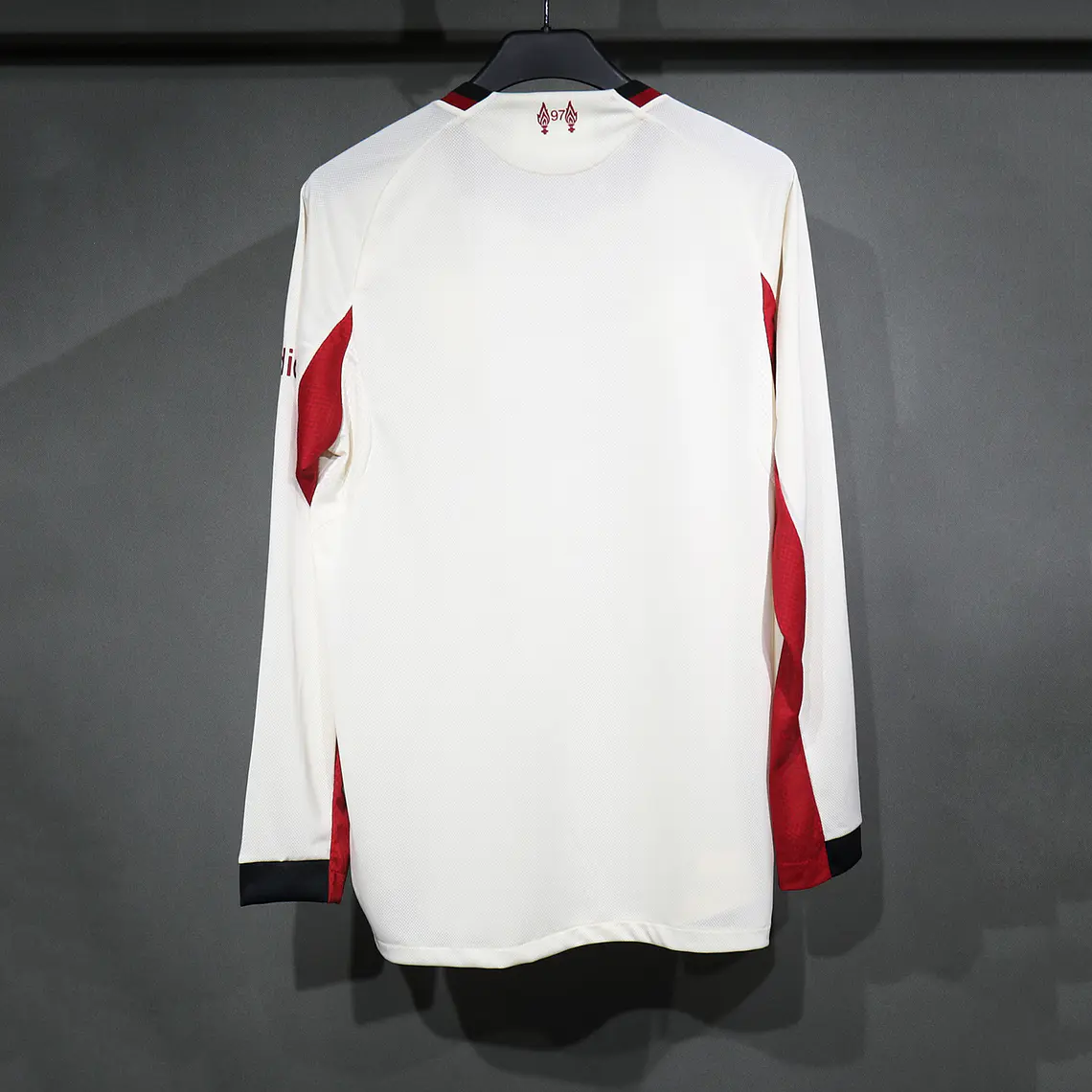 Liverpool Away 25/26 Manga Longa 4