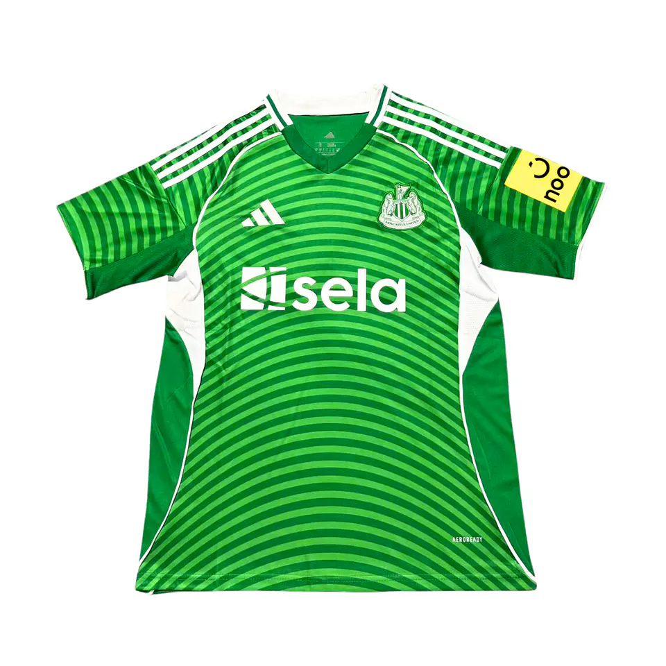 Newcastle Away 25/26 1