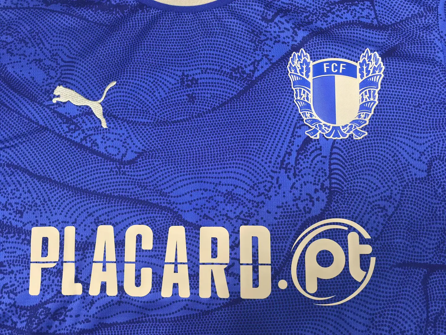 Famalicão Away 25/26 4