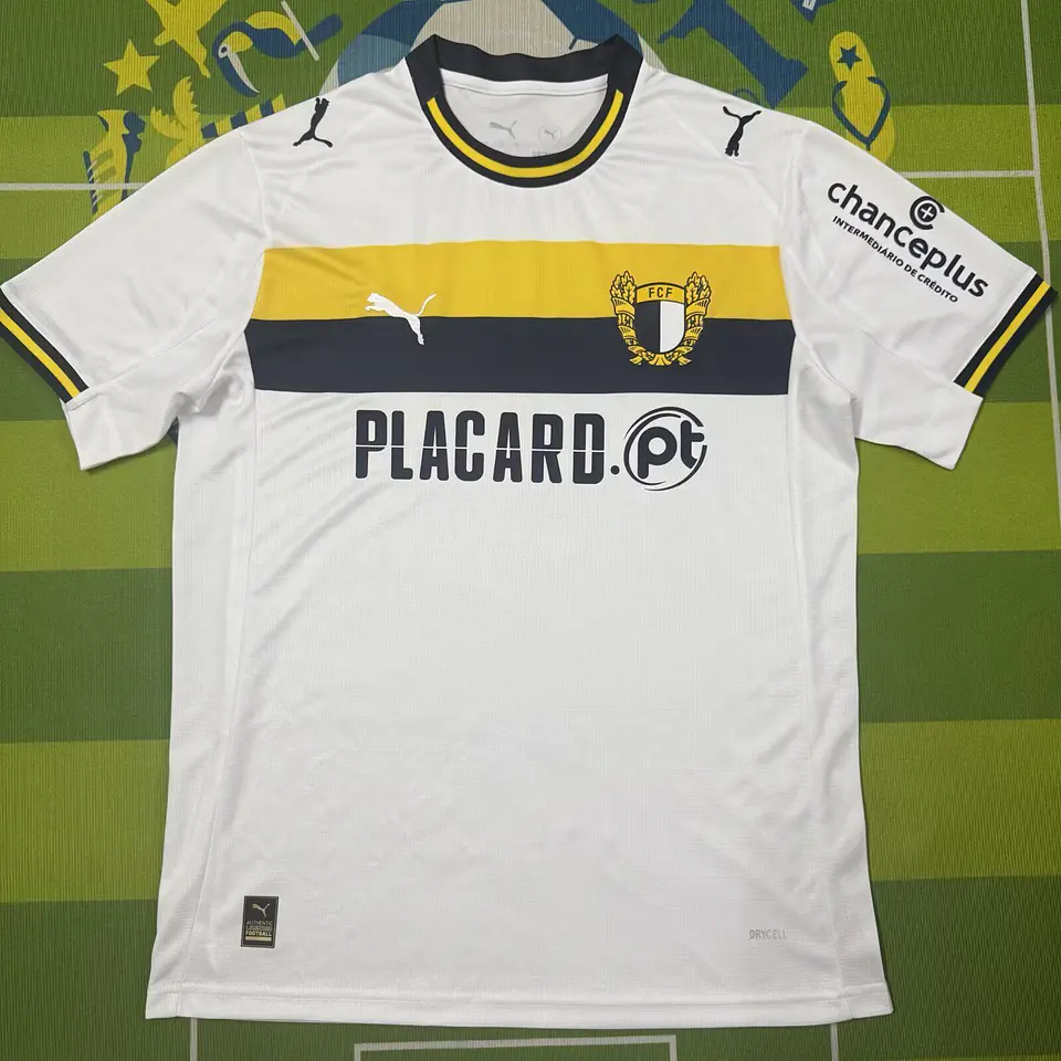 Famalicão Home 25/26 2
