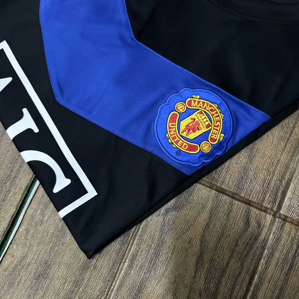 Manchester United Away 09/10 Manga Longa 3