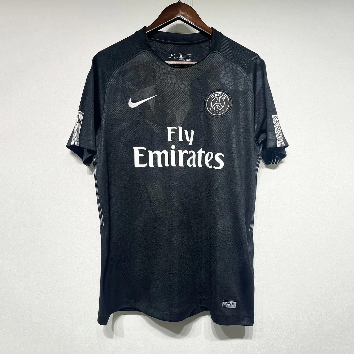 PSG Third 17/18 2