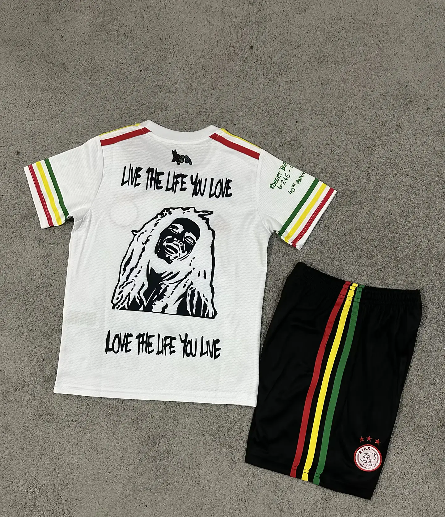 Ajax Especial Bob Marley 25/26 Kit-Criança 3