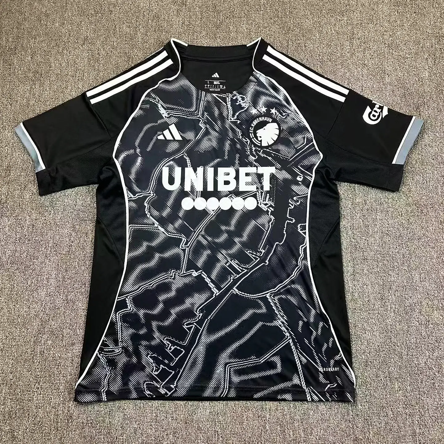 Copenhaga Away 25/26 2