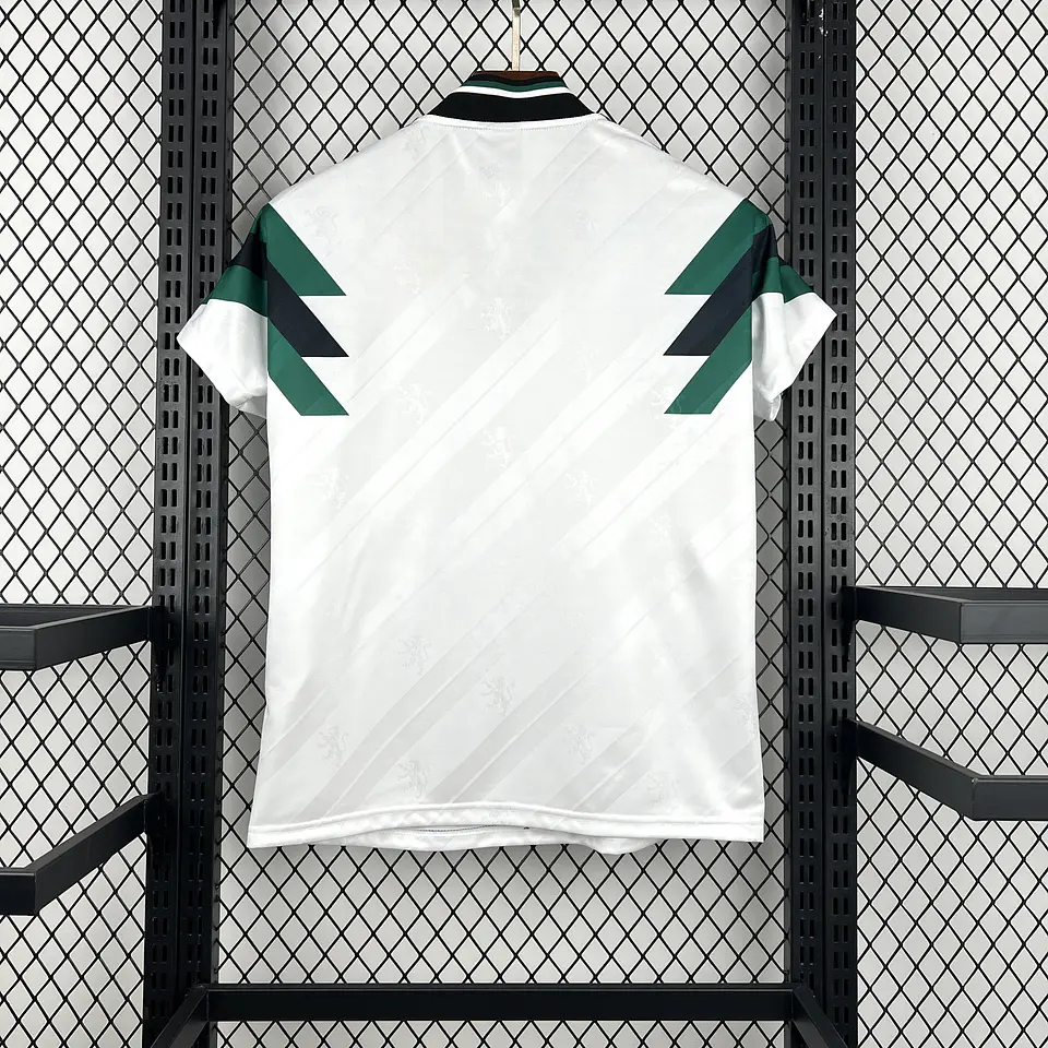 Sporting Especial Retro 25/26 3