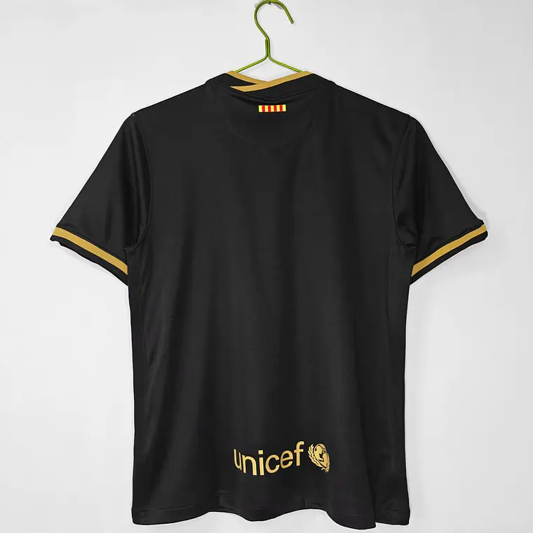 Barcelona Away 20/21 3