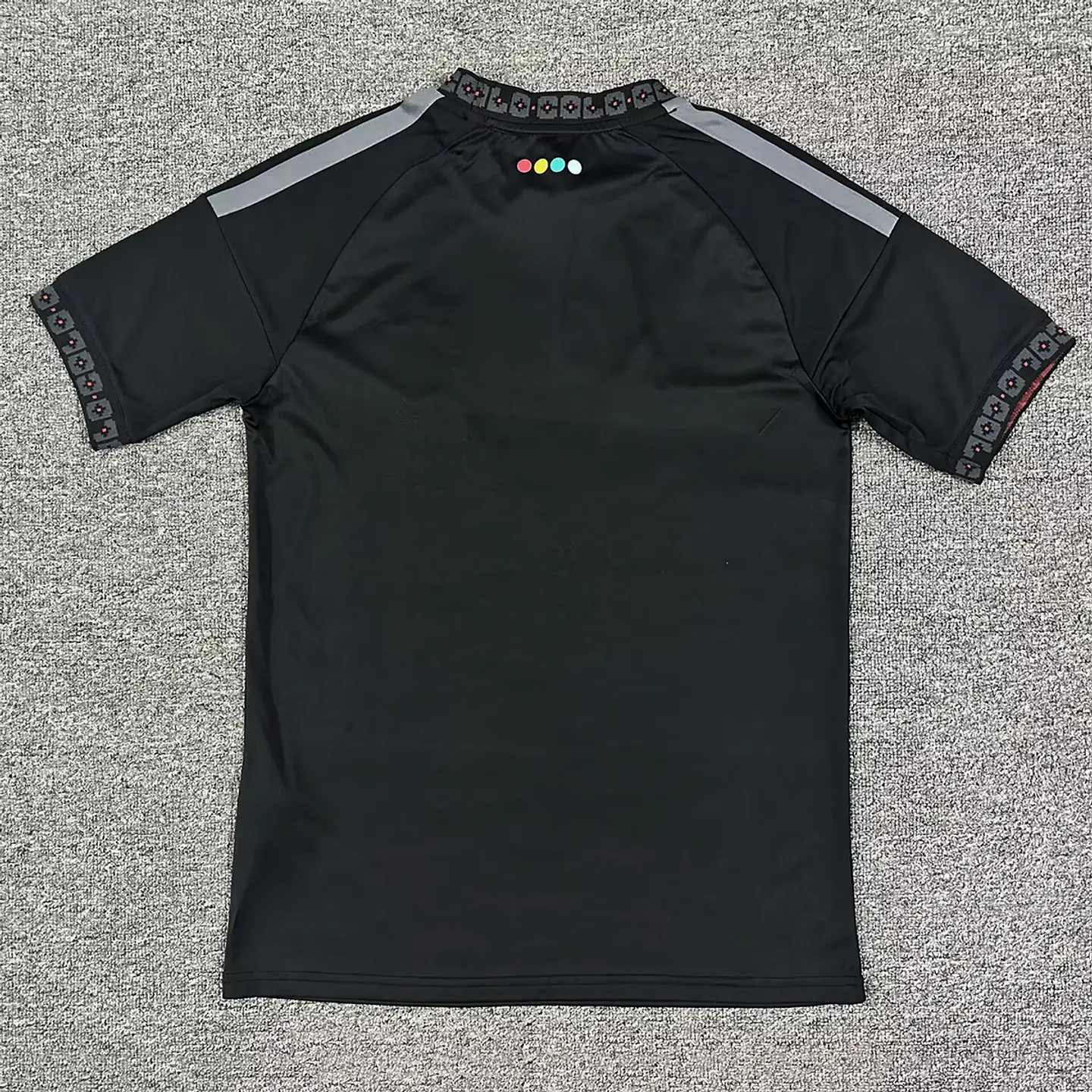 Colo-Colo Away 26/27 3