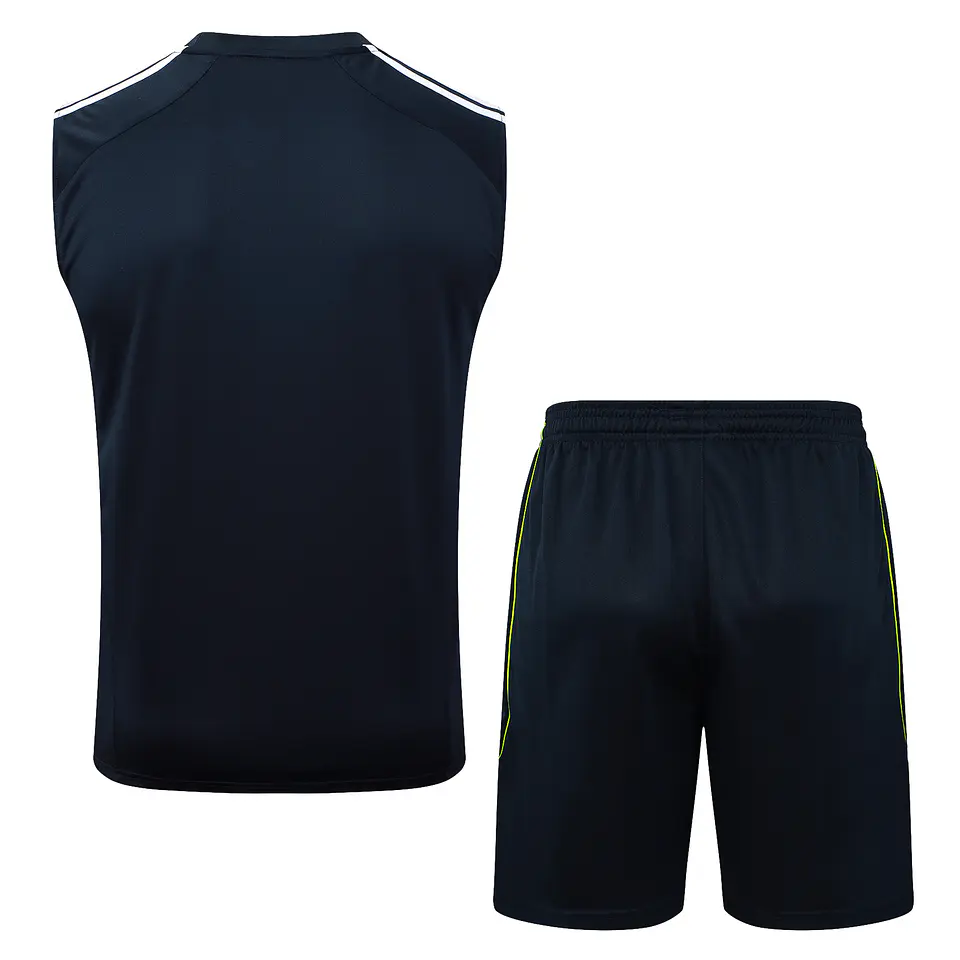 Real Madrid Conjunto Treino Manga Cava 25/26 3