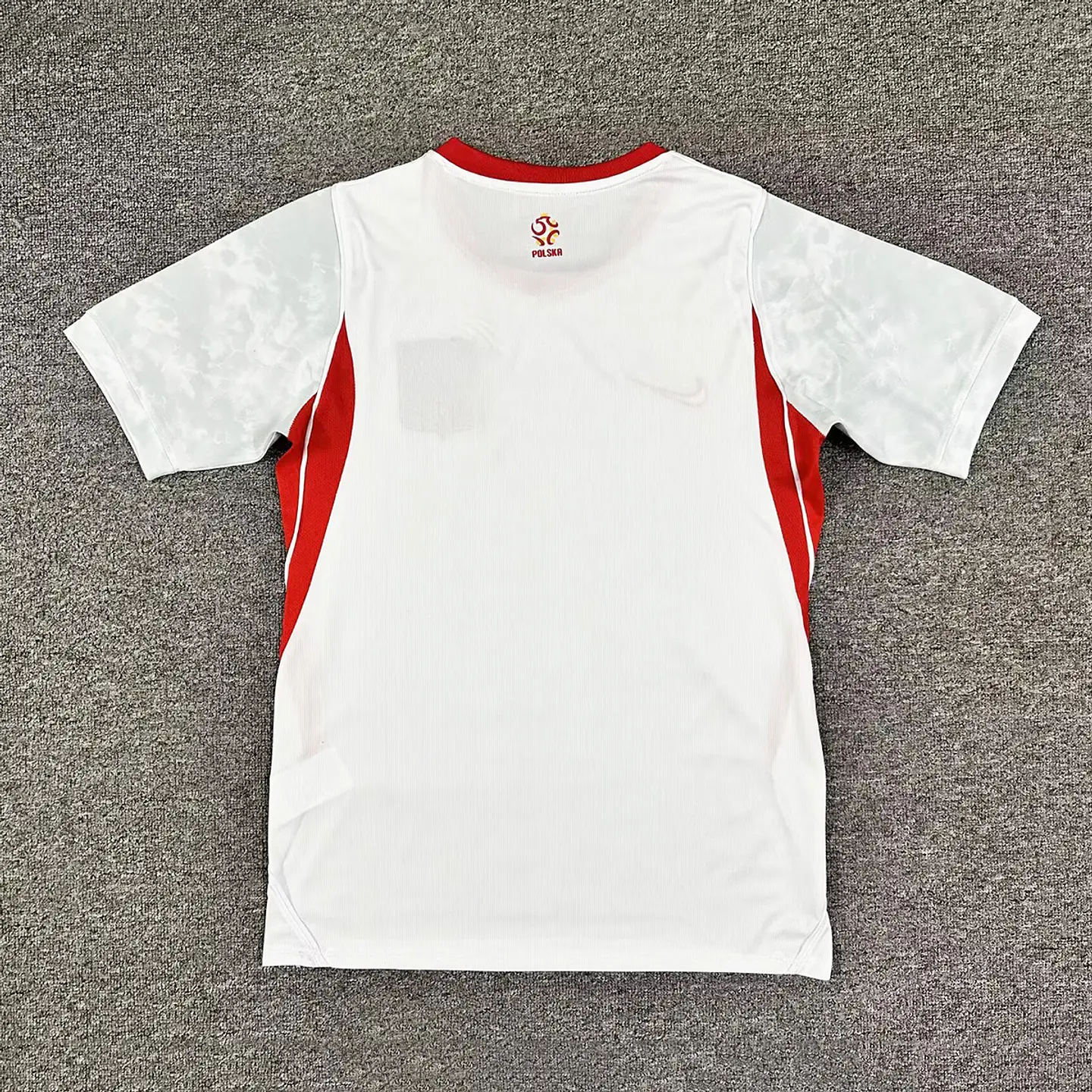 Polónia Home 2026 3