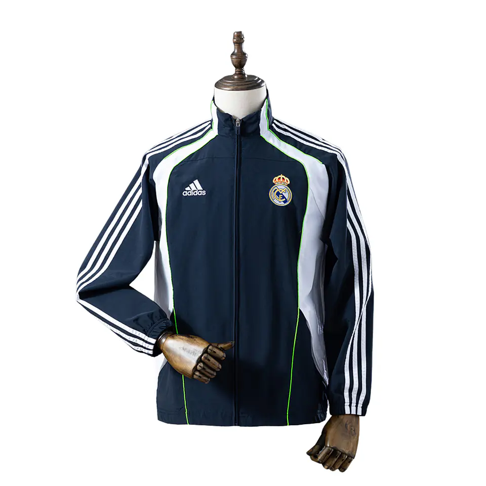 Real Madrid Corta-Vento 25/26 1