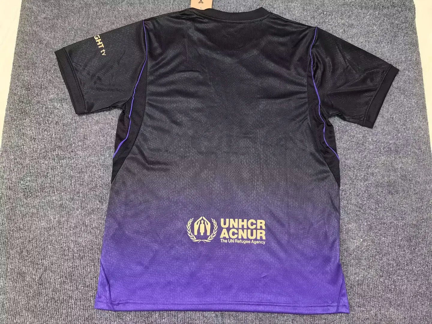 Barcelona Away 26/27 3
