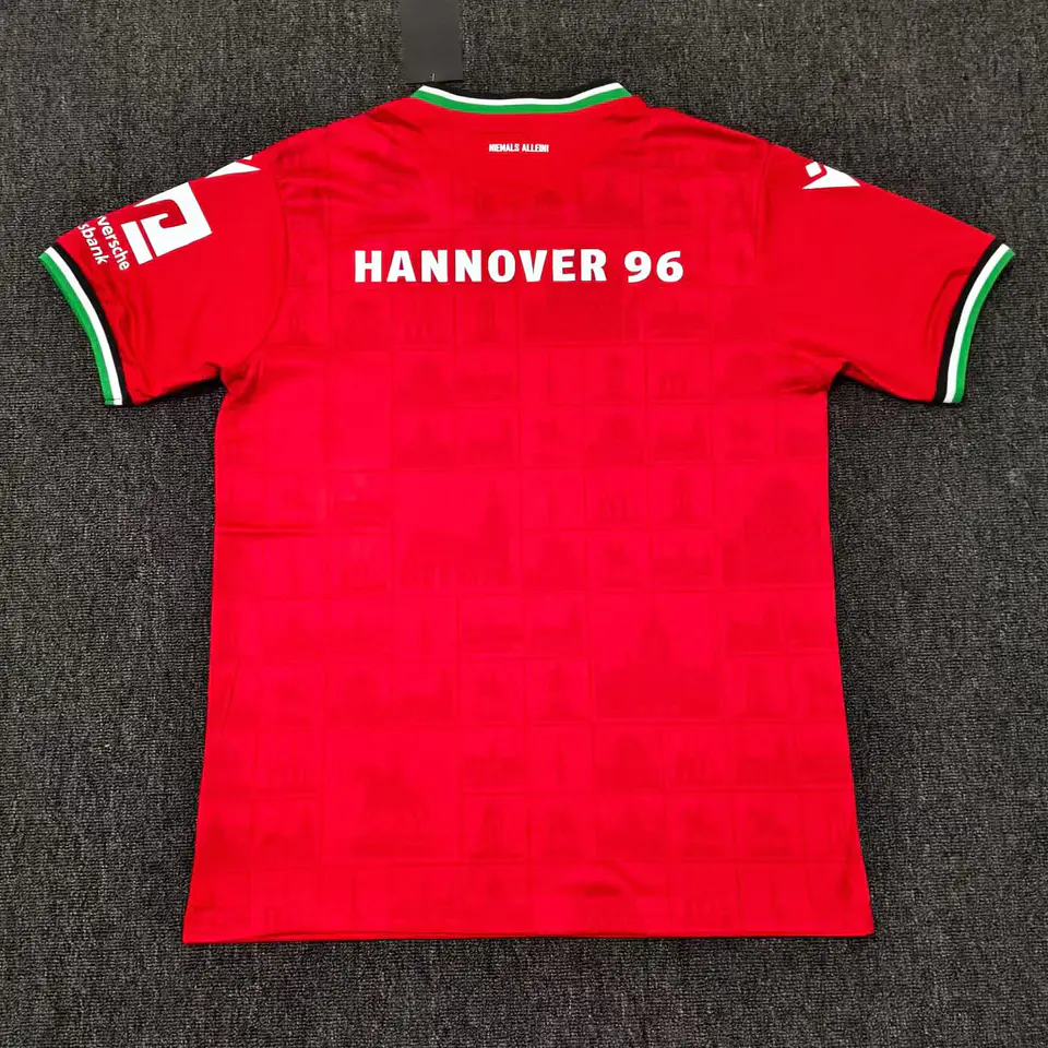 Hannover Home 26/27 3